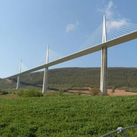 Vue Du Pont *