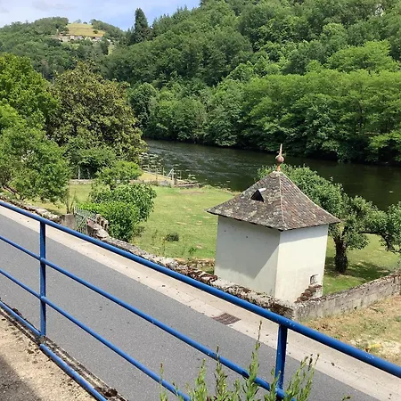 Vue Du Pont Διαμέρισμα *